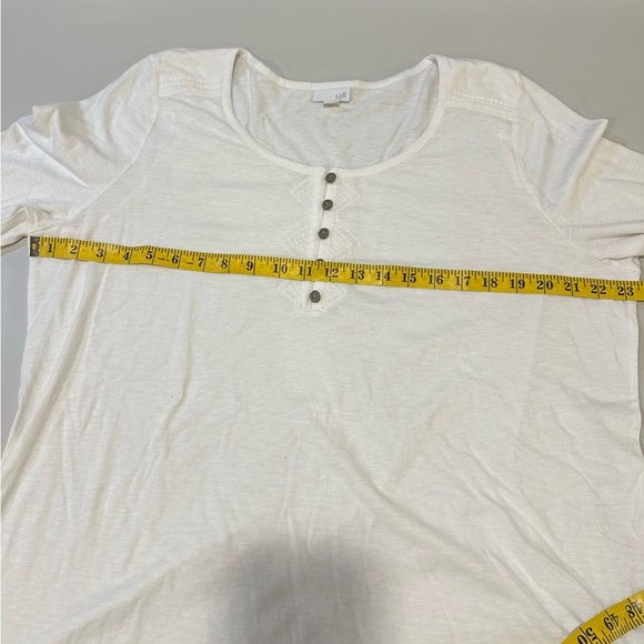 J. Jill Long Sleeve White Embroidered With Buttons Knit Shirt Size XL - Picture 5 of 6